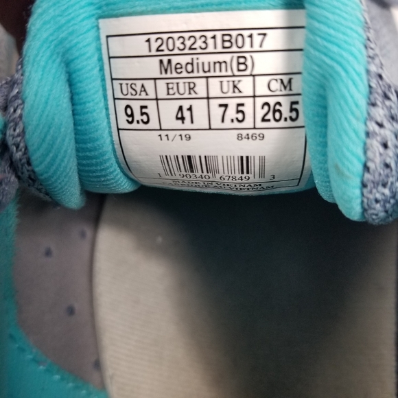 Brooks women's shoes size 9.5 - Picture 9 of 12